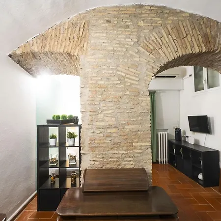 Apartment Campo De Fiori Grotto